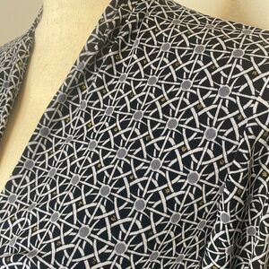 Geometric Patterned Women's Blouse